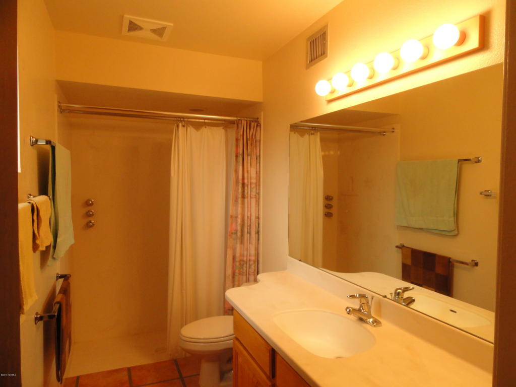 7701 E David Dr, Tucson, AZ 85730 photo 13