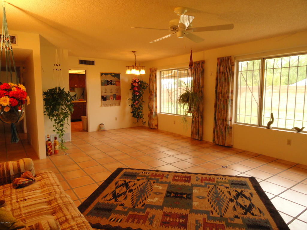7701 E David Dr, Tucson, AZ 85730 photo 6