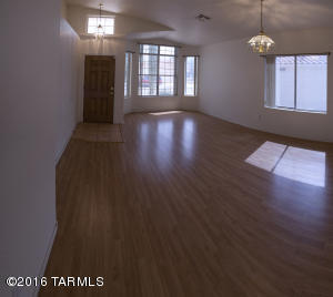 10255 E Covington St, Tucson, AZ 85748 photo 3