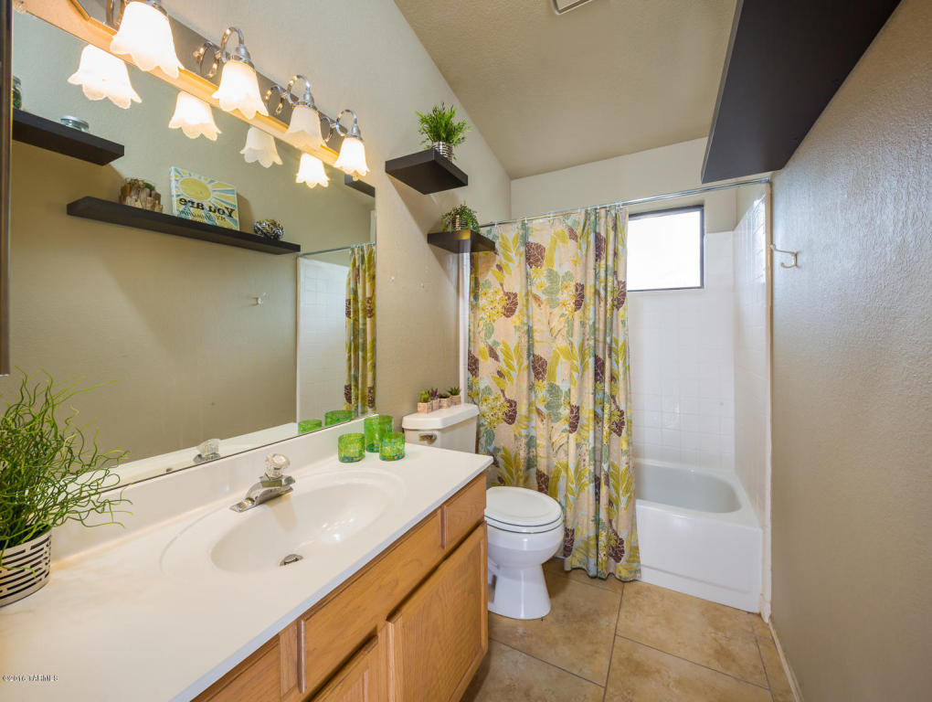 1580 E Grimaldi Pl, Tucson, AZ 85737 photo 11