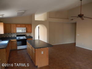 10207 E Buffaloberry Loop, Tucson, AZ 85748 photo 6