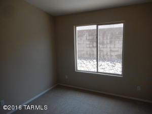 10207 E Buffaloberry Loop, Tucson, AZ 85748 photo 13