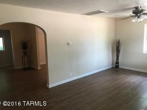 4102 E 1st St, Tucson, AZ 85711 photo 9