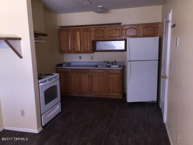 716 W 5th St, Benson, AZ 85602 photo 2