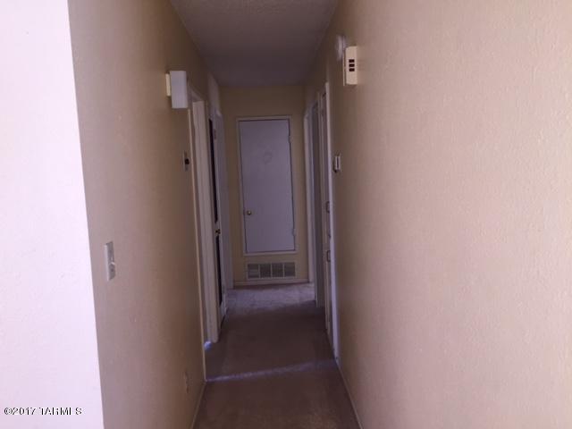 716 W 5th St, Benson, AZ 85602 photo 4