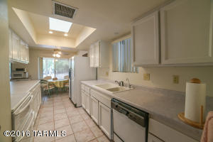 10840 E Limberlost Rd, Tucson, AZ 85749 photo 8