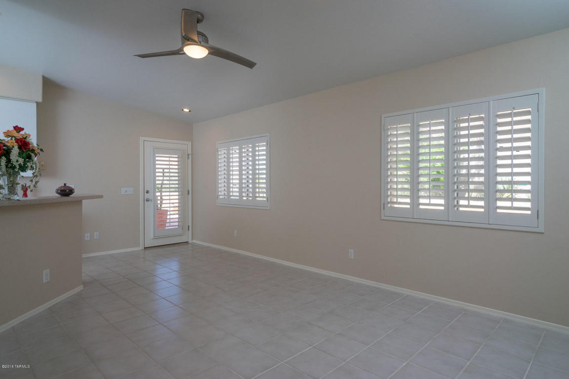1490 E Tascal Loop, Tucson, AZ 85737 photo 5