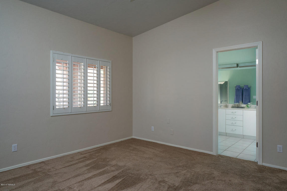 1490 E Tascal Loop, Tucson, AZ 85737 photo 14