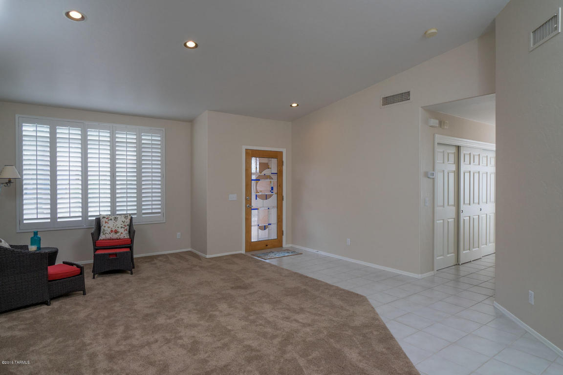 1490 E Tascal Loop, Tucson, AZ 85737 photo 11