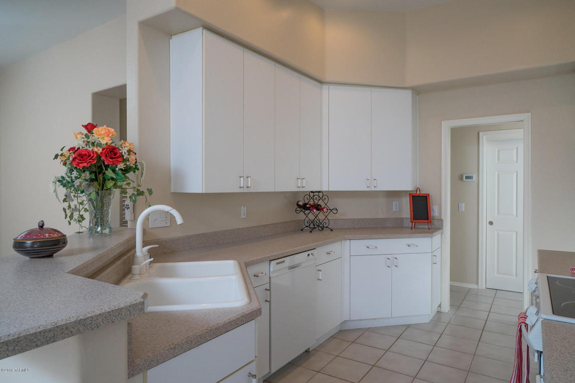 1490 E Tascal Loop, Tucson, AZ 85737 photo 9