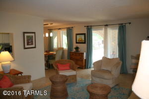 8925 E Maple Leaf Dr, Tucson, AZ 85710 photo 14