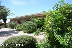 8925 E Maple Leaf Dr, Tucson, AZ 85710 photo 49