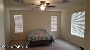 7964 S Dolphin Way, Tucson, AZ 85756 photo 9