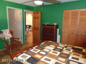 8532 E Kenyon Dr, Tucson, AZ 85710 photo 18