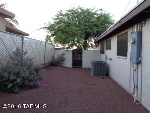 8532 E Kenyon Dr, Tucson, AZ 85710 photo 37