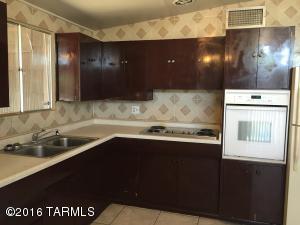 7253 Elbow Bay Pl, Tucson, AZ 85710 photo 4