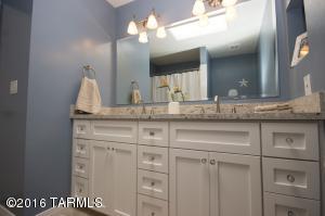 9342 E 33rd St, Tucson, AZ 85710 photo 18
