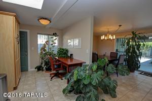 9342 E 33rd St, Tucson, AZ 85710 photo 13