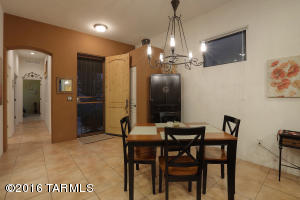 365 E Cedarvale Rd, Tucson, AZ 85704 photo 3