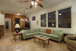 365 E Cedarvale Rd, Tucson, AZ 85704 photo 4