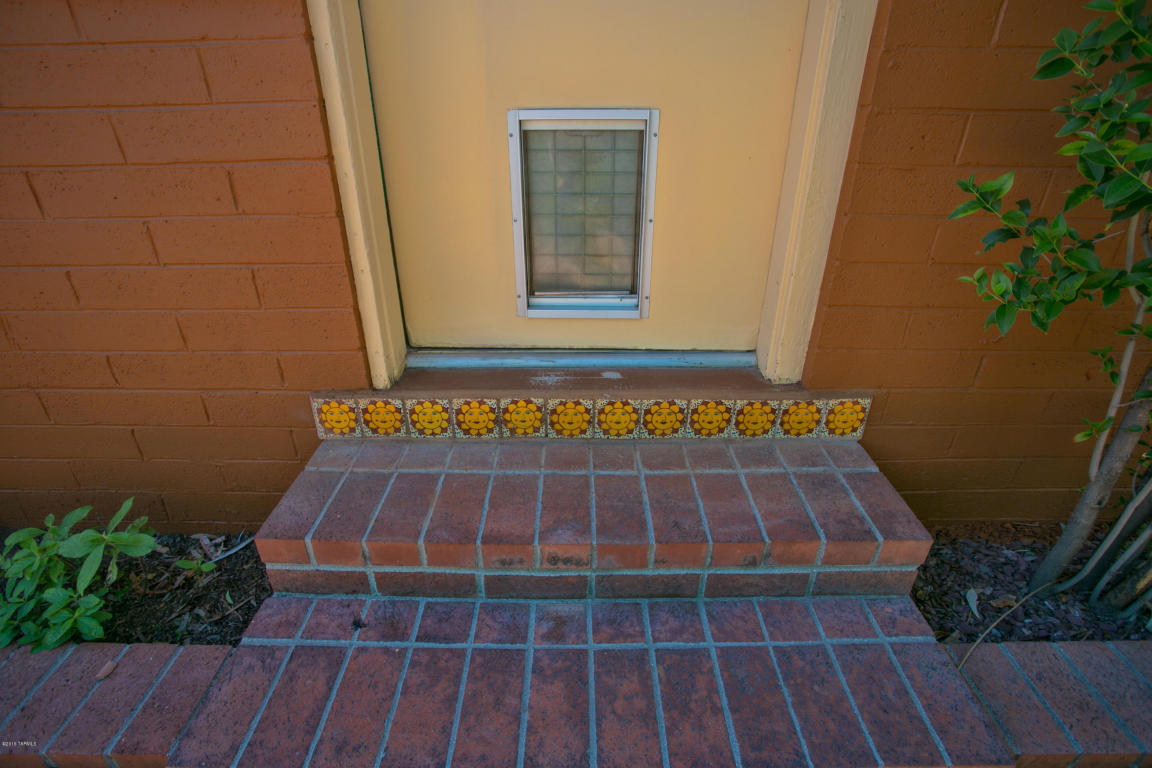 539 E Mabel St, Tucson, AZ 85705 photo 4