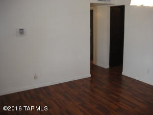 623 E Post St, Benson, AZ 85602 photo 8