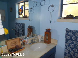 5341 E 10th St, Tucson, AZ 85711 photo 7