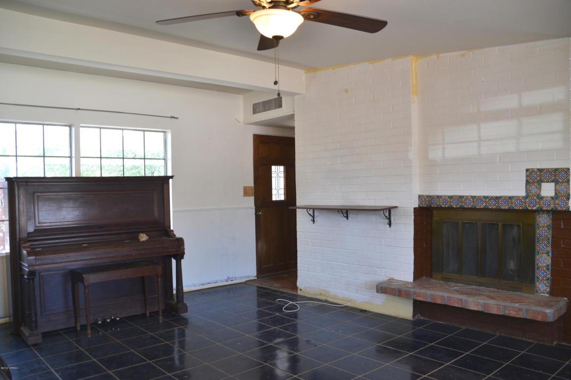 5861 E Hampton St, Tucson, AZ 85712 photo 14