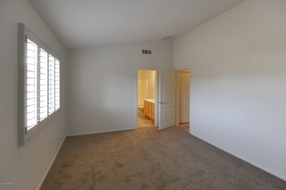 8045 E Snakeroot Dr, Tucson, AZ 85710 photo 16