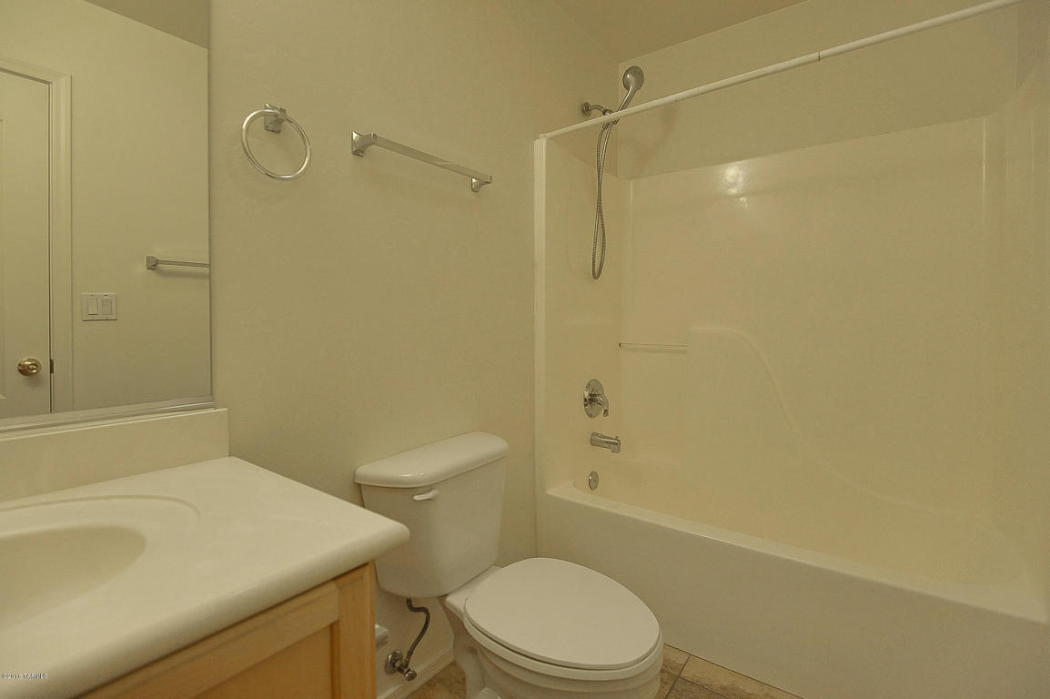 8045 E Snakeroot Dr, Tucson, AZ 85710 photo 24