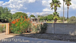 9732 E 5th St, Tucson, AZ 85748 photo 4