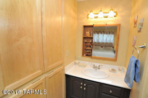 9732 E 5th St, Tucson, AZ 85748 photo 32