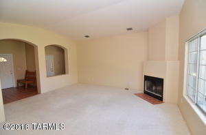 3041 E Loretta Dr, Tucson, AZ 85716 photo 9