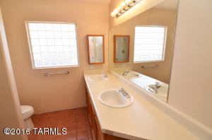 3041 E Loretta Dr, Tucson, AZ 85716 photo 13