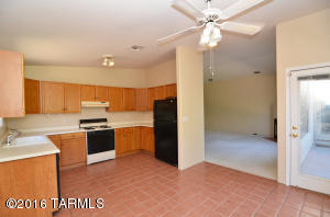 3041 E Loretta Dr, Tucson, AZ 85716 photo 5
