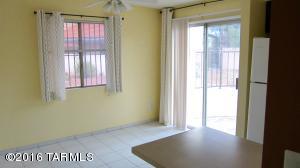5968 E Sun County Blvd, Tucson, AZ 85712 photo 10