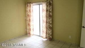 5968 E Sun County Blvd, Tucson, AZ 85712 photo 17