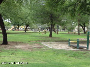1043 E Mitchell St, Tucson, AZ 85719 photo 21