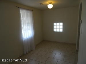 1043 E Mitchell St, Tucson, AZ 85719 photo 8