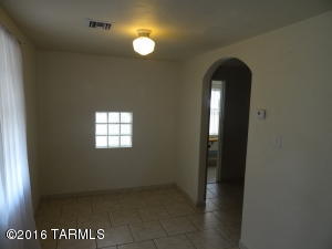 1043 E Mitchell St, Tucson, AZ 85719 photo 9