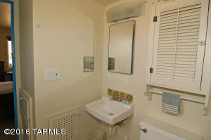 2202 E Hedrick Dr, Tucson, AZ 85719 photo 18