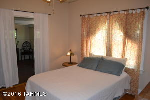 1260 Edison St, Tucson, AZ 85719 photo 18