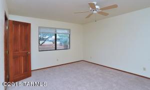 4740 E Wagon Train Rd, Tucson, AZ 85739 photo 3