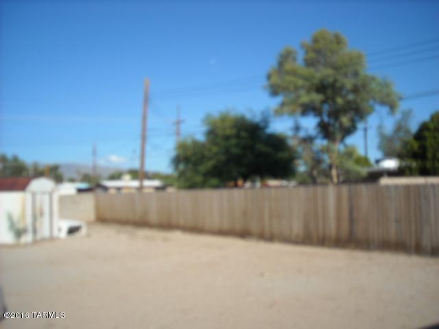 7932 E Hayne Pl, Tucson, AZ 85710 photo 4