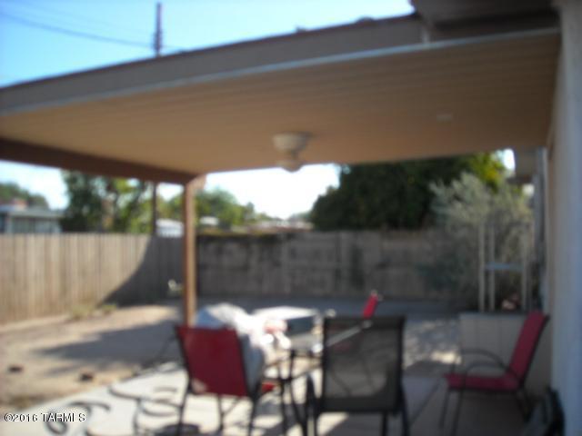 7932 E Hayne Pl, Tucson, AZ 85710 photo 5