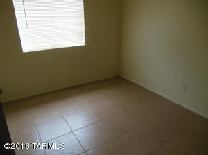 5634 S Bryant Ave, Tucson, AZ 85706 photo 11