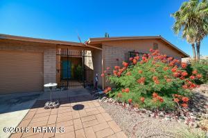 7760 E David Dr, Tucson, AZ 85730 photo 2