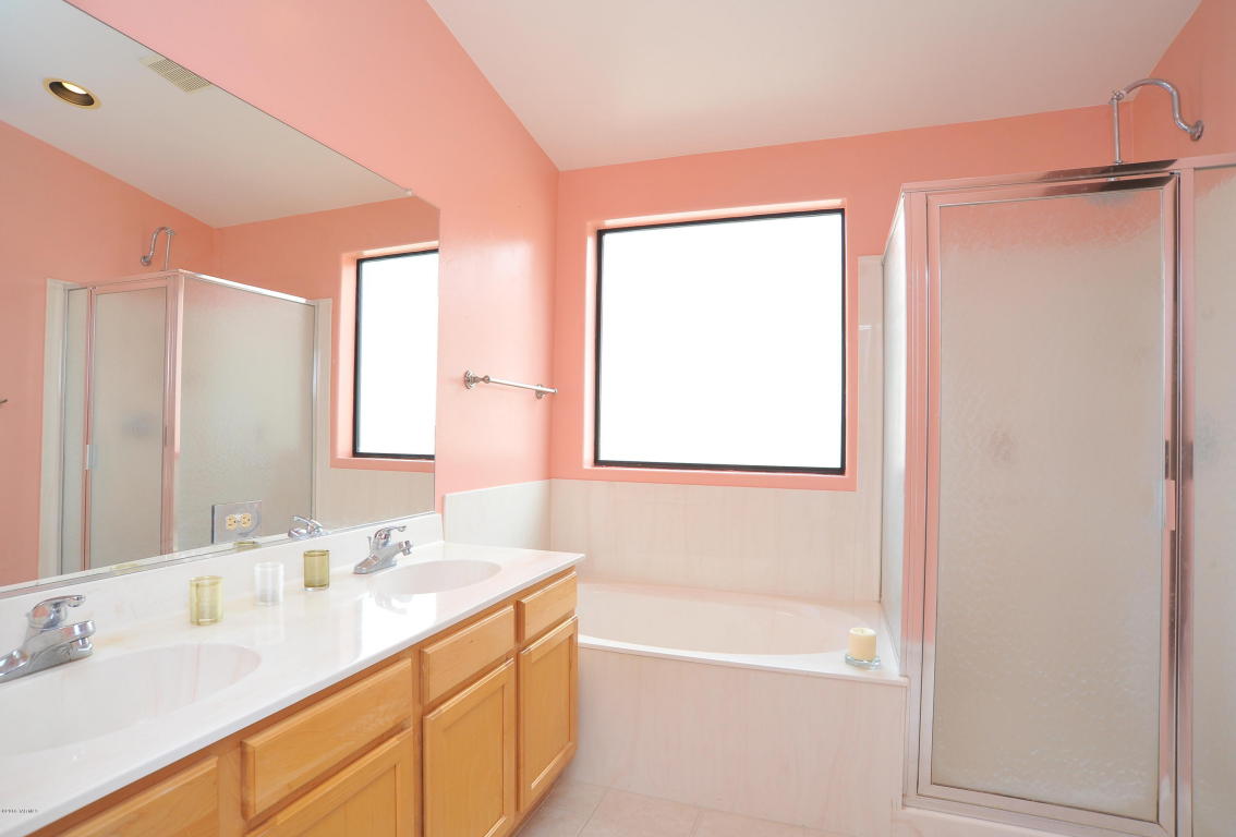 9493 E Lilly Bay Loop, Tucson, AZ 85710 photo 30