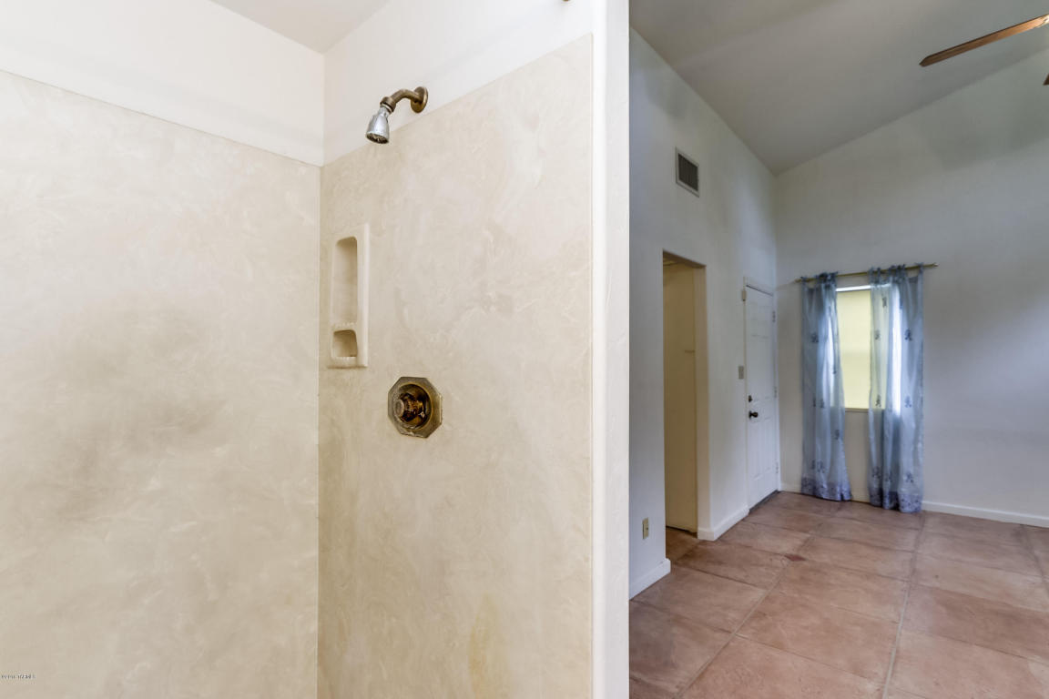 2725 E Hedrick Dr, Tucson, AZ 85716 photo 29