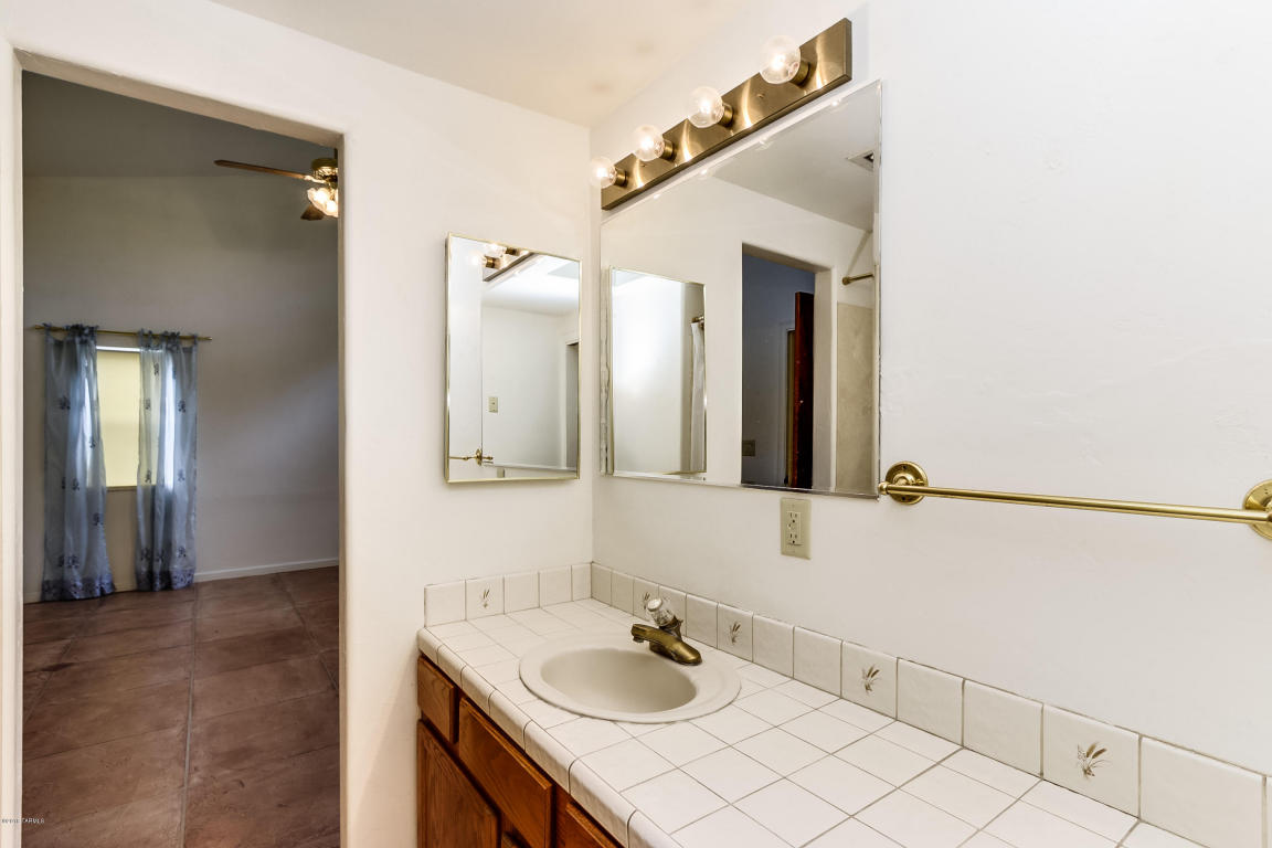 2725 E Hedrick Dr, Tucson, AZ 85716 photo 30